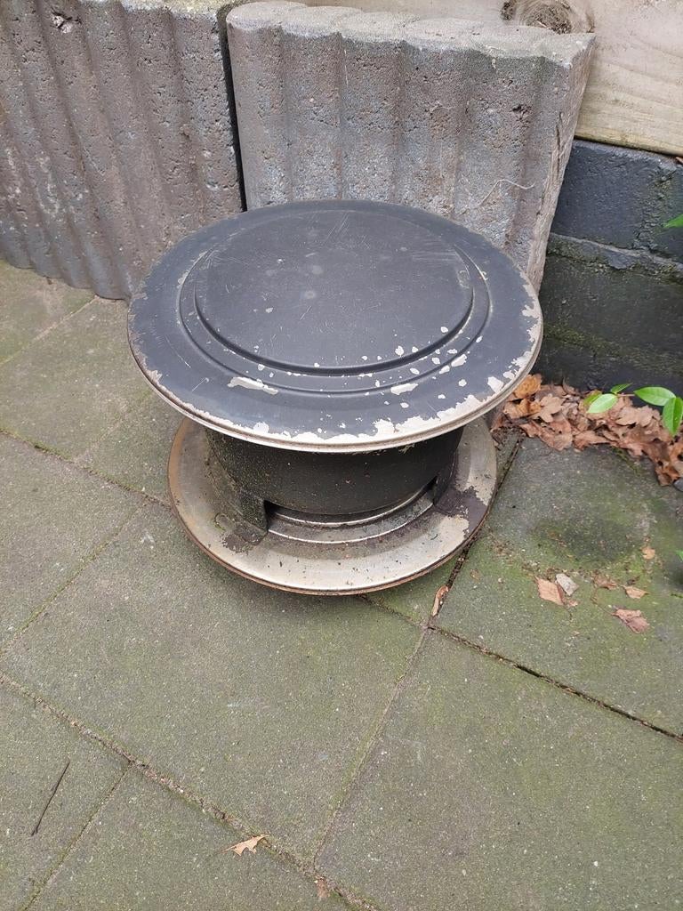 Gebruikte pijpkap voor afzuiging of ventilatie, Ophalen