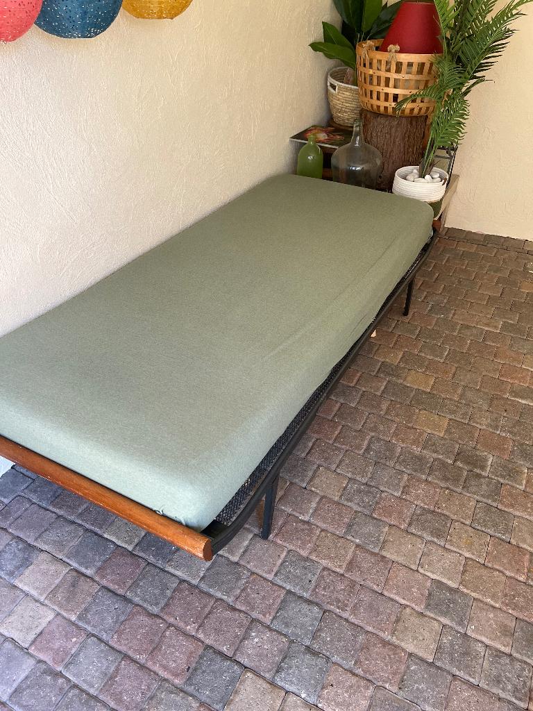 Eenpersoons Aupingbedbodem plus matras, Huis en Inrichting, Ophalen, Gebruikt, Eenpersoons, 190 cm of minder