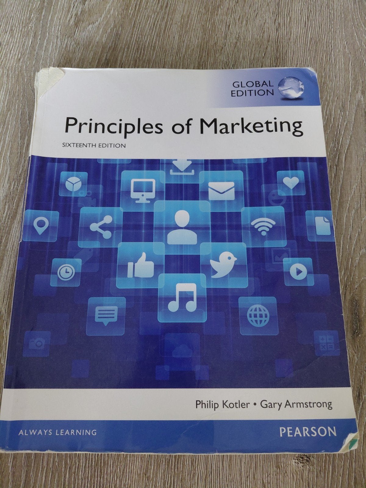Principles of Marketing - Zestiende Editie (Global Edition), Zo goed als nieuw, Gamma, Philip Kotler, Gary Armstrong, HBO