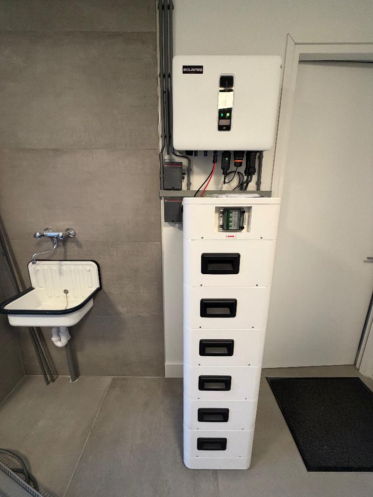 Thuisbatterij vanaf €1500 | Meer uit je zonnepanelen