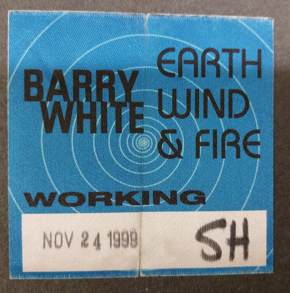 Earth Wind & Fire Barry White BACKSTAGE PASS Rotterdam 1999, Verzamelen, Gebruikt, Verzenden, NvT, Foto of Kaart