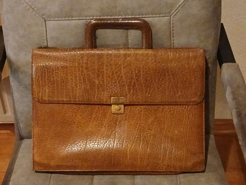 VINTAGE LEREN AKTETAS IN PERFECTE ORGINELE STAAT.., Sieraden, Tassen en Uiterlijk, Tassen | Schooltassen, Bruin, Aktetas of Boekentas