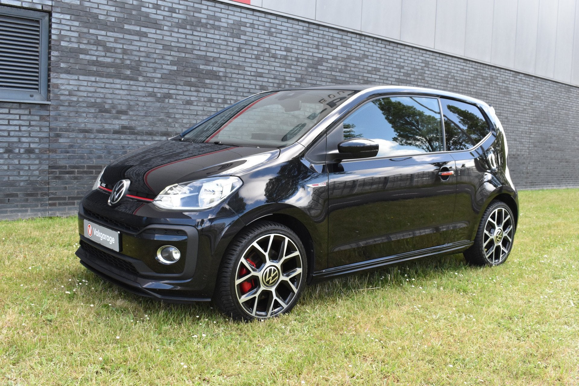 Volkswagen up! 1.0 TSI GTI Camera (bj 2020), Auto's, Volkswagen, Voorwielaandrijving, 12 maanden, Gebruikt, Up!