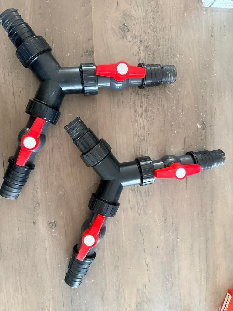 2x Y-verdeler vijverslang met afsluiters, Verzenden, Zo goed als nieuw