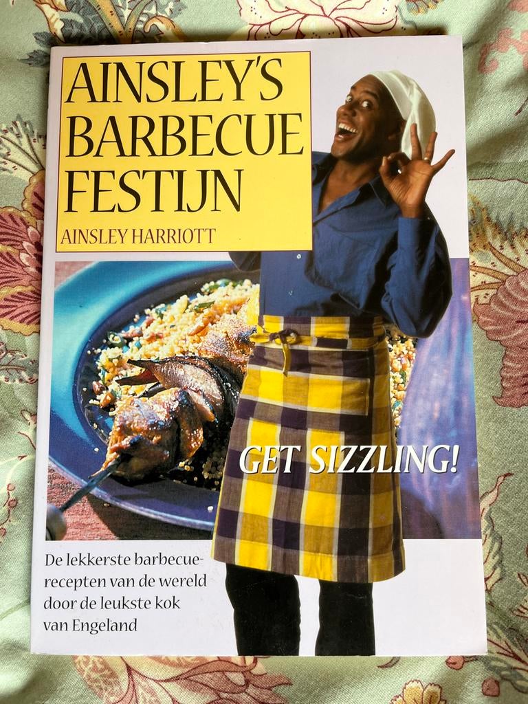 Ainsley's Barbecue Festijn - Heerlijke BBQ recepten, Ophalen, Zo goed als nieuw, Overige gebieden, Hoofdgerechten