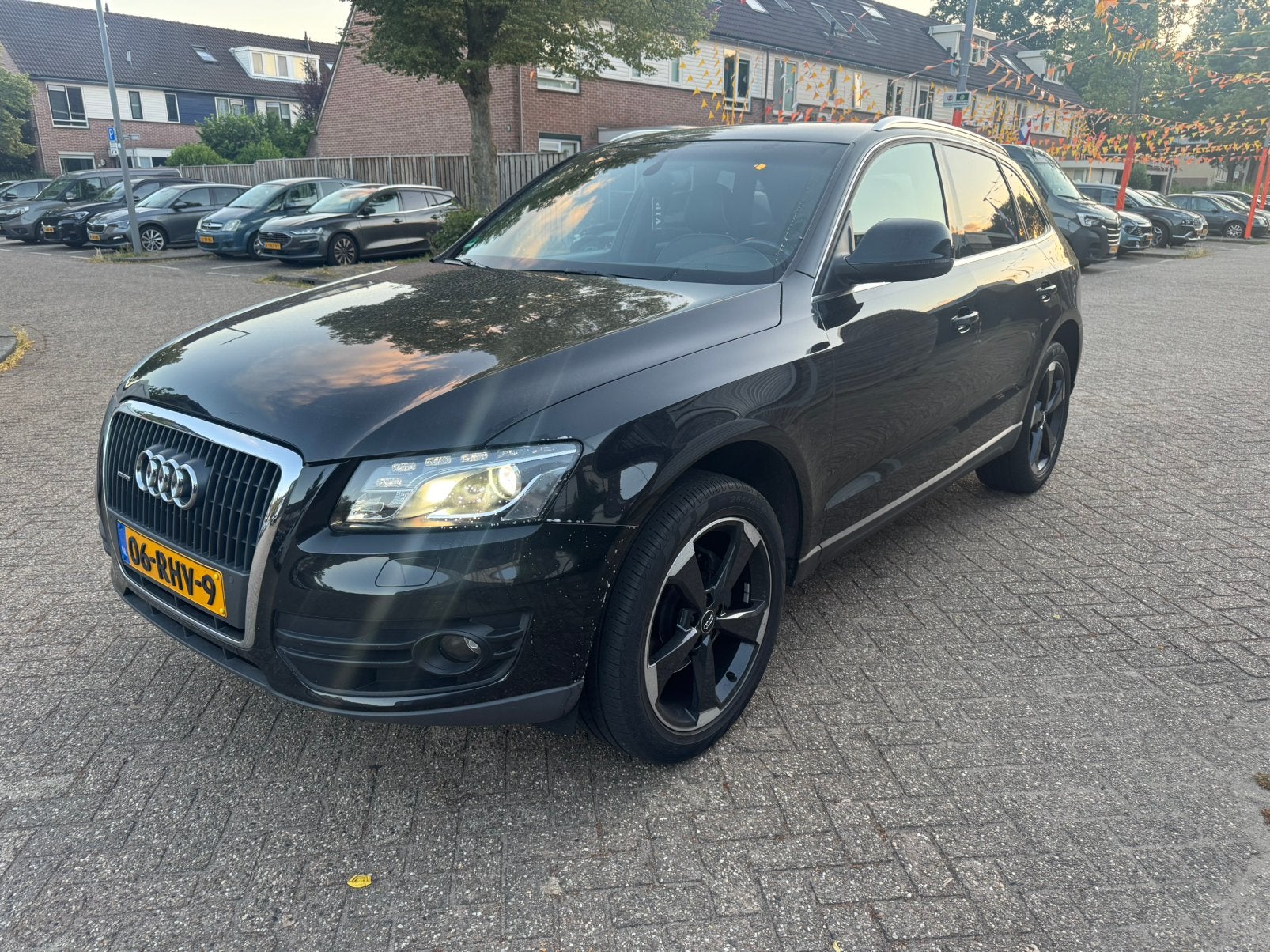 Audi Q5 2.0 Tfsi Exclusive Quattro S-tronic 2011 Zwart, Auto's, Audi, Automaat, Zwart, 4 cilinders, Zwart