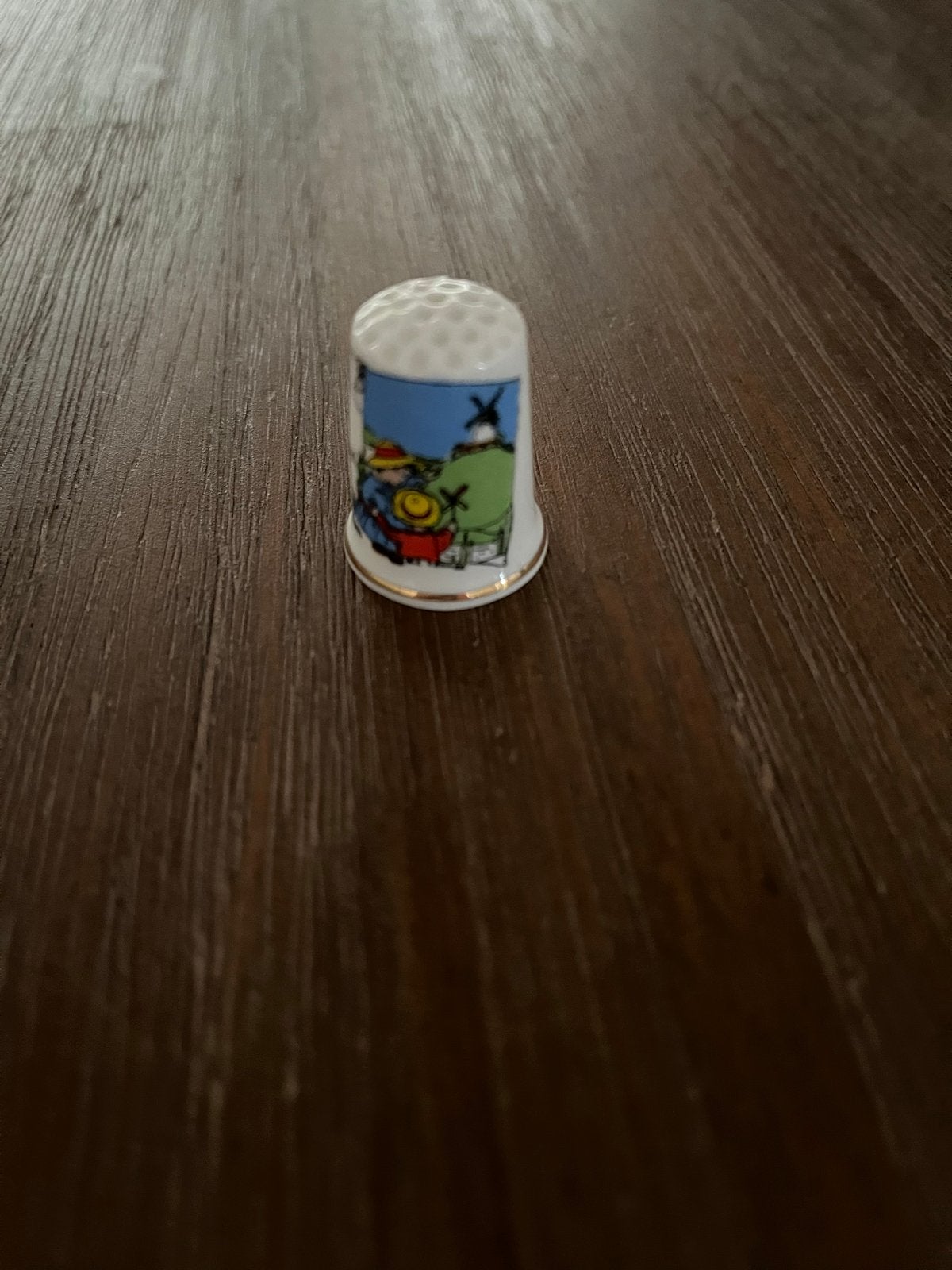 Vintage Porseleinen Vingerhoedje - Van Goor / Amsterdam, Verzamelen, Ophalen, Zo goed als nieuw, Porselein, Nederland