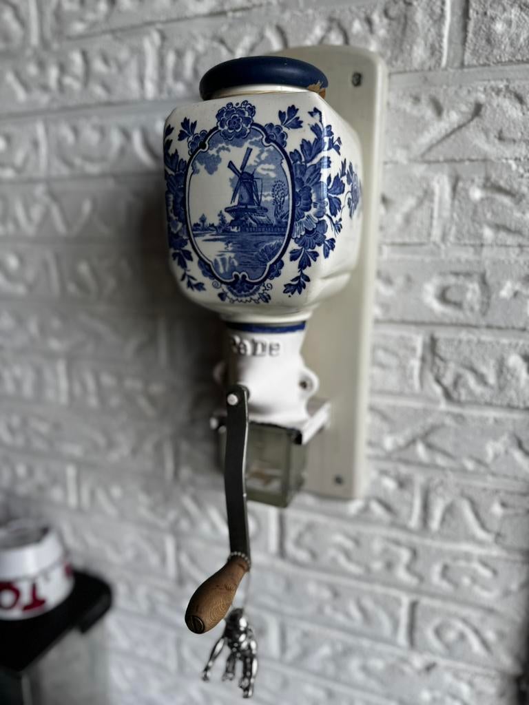 Antieke koffiemolen, Antiek en Kunst, Antiek | Keukenbenodigdheden, Ophalen of Verzenden