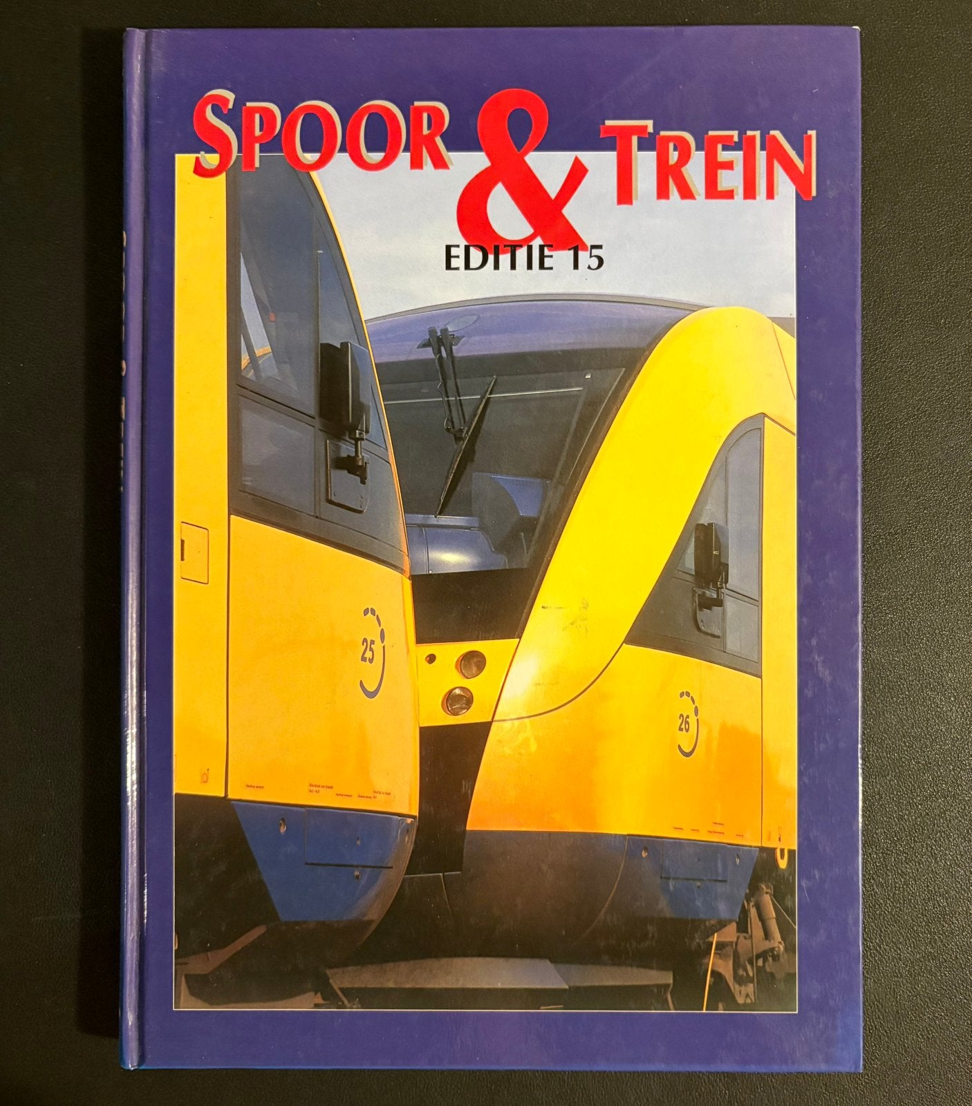 Spoor & trein; editie 15 (2004), Ophalen of Verzenden, Zo goed als nieuw, Trein, Boek of Tijdschrift