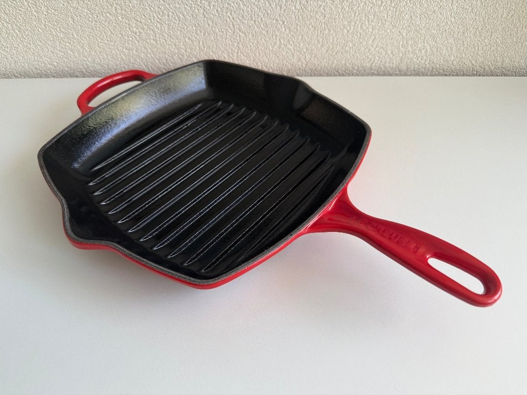 Le Creuset Grillit grillpan (26 cm, gietijzer, kersenrood), Gebruikt, Le Creuset, Ophalen of Verzenden, Met schenktuit