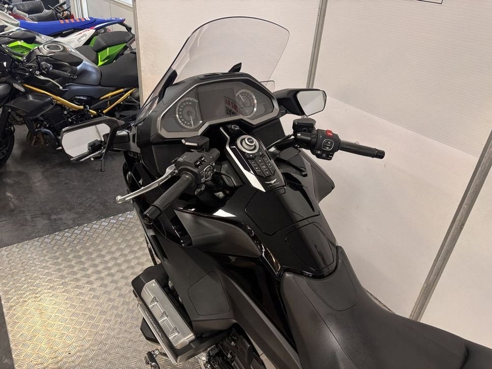 Honda GL 1800 Touring (bj 2020), Motoren, 250 cc, HONDA, Bedrijf, Onbekend