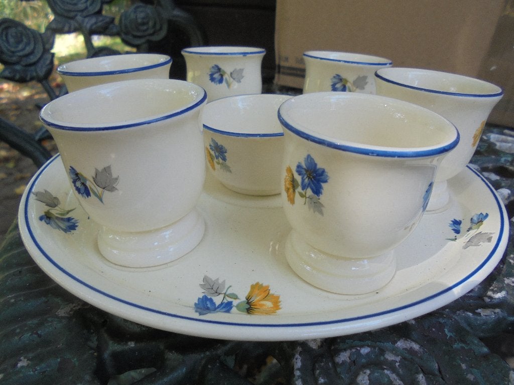 Compleet Eierdop plateau SCM met gele en blauwe bloemetjes, Ophalen of Verzenden