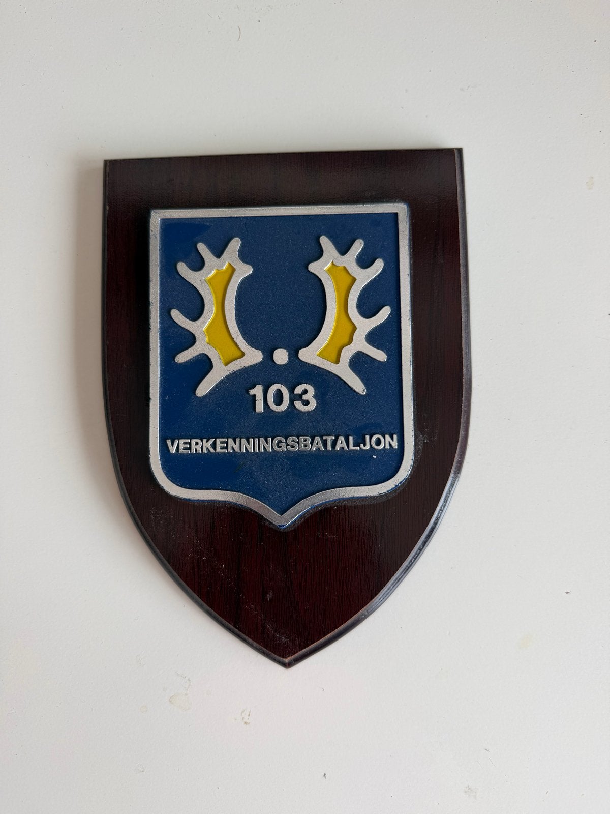 Militair embleem 103 Verkenningsbataljon, Ophalen of Verzenden, Landmacht, Nederland, Embleem of Badge