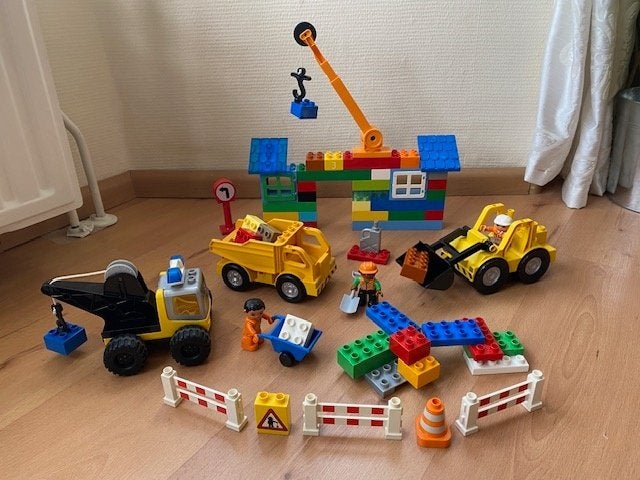 Duplo, grote bouwplaats: auto's / wagens pop huis takel hek, Ophalen of Verzenden, Gebruikt, Duplo