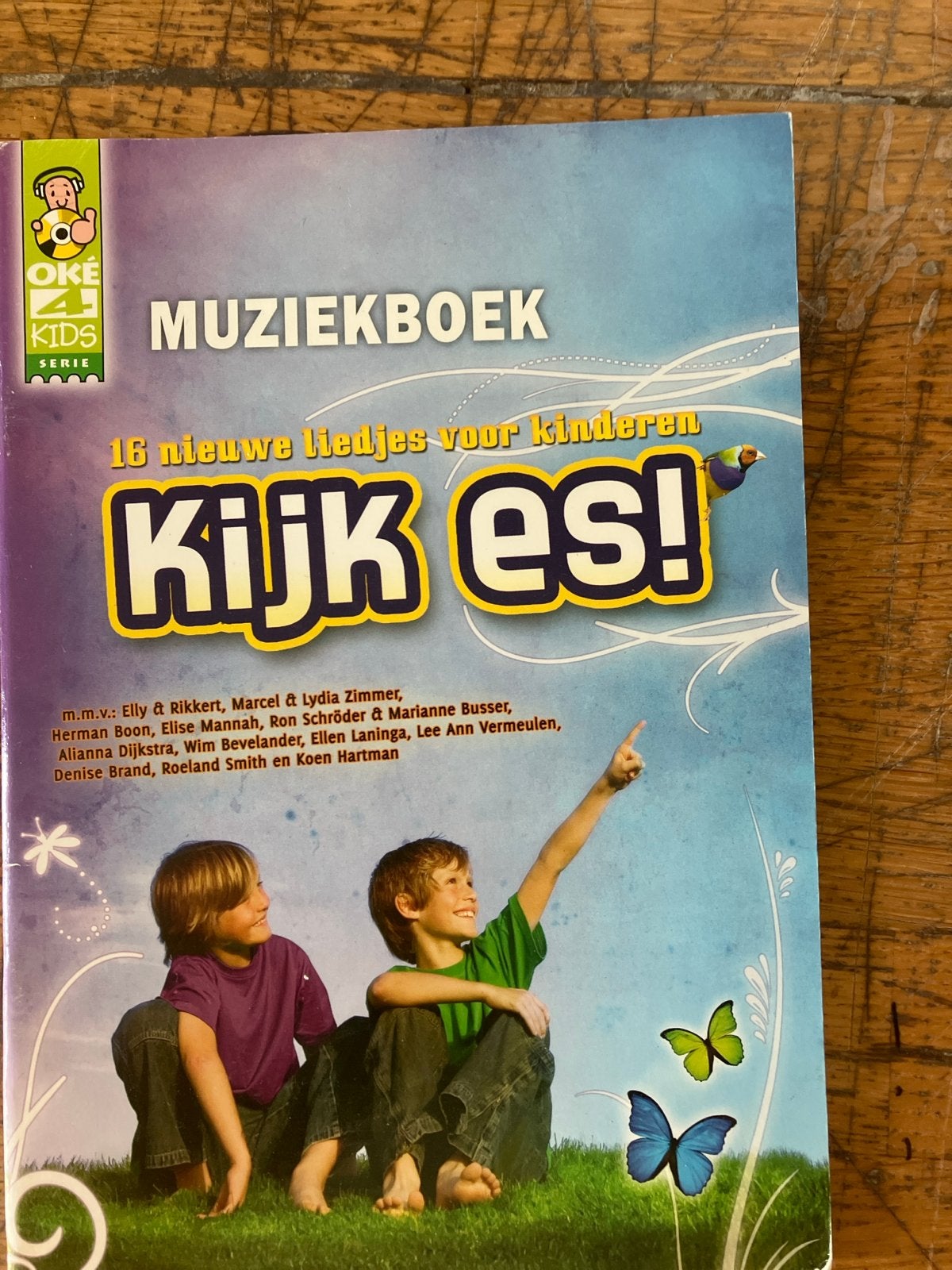 Muziekboek: 16 nieuwe liedjes voor kinderen - Kijk es!, Muziek en Instrumenten, Bladmuziek, Ophalen of Verzenden, Zo goed als nieuw