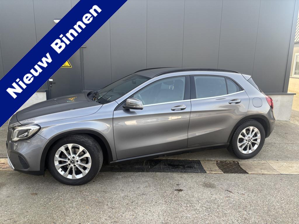 Mercedes-Benz GLA 180 Business Solution Limited (bj 2019), Auto's, Gebruikt, Euro 6, 4 cilinders, 715 kg