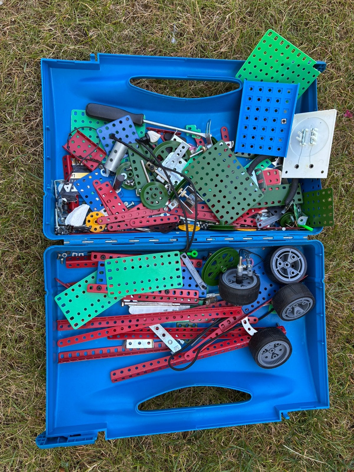 Meccano junior, Ophalen, Zo goed als nieuw