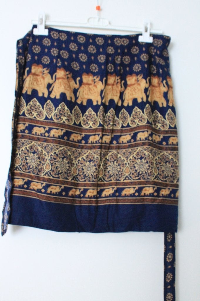 Blauwe wikkelrok met batik/olifant motief maat M, Maat 38/40 (M), Boven de knie, Verzenden, Blauw