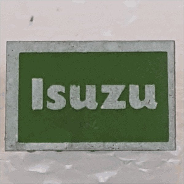 SP0201 Speldje Isuzu, Ophalen of Verzenden, Gebruikt, Overige onderwerpen
