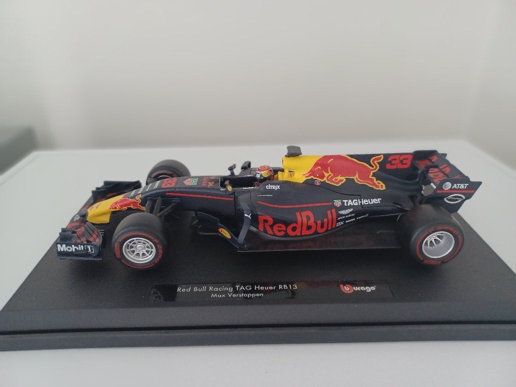 Red Bull Racing TAG Heuer RB13 Max Verstappen 1:18, Ophalen of Verzenden, Zo goed als nieuw, Auto, Bburago