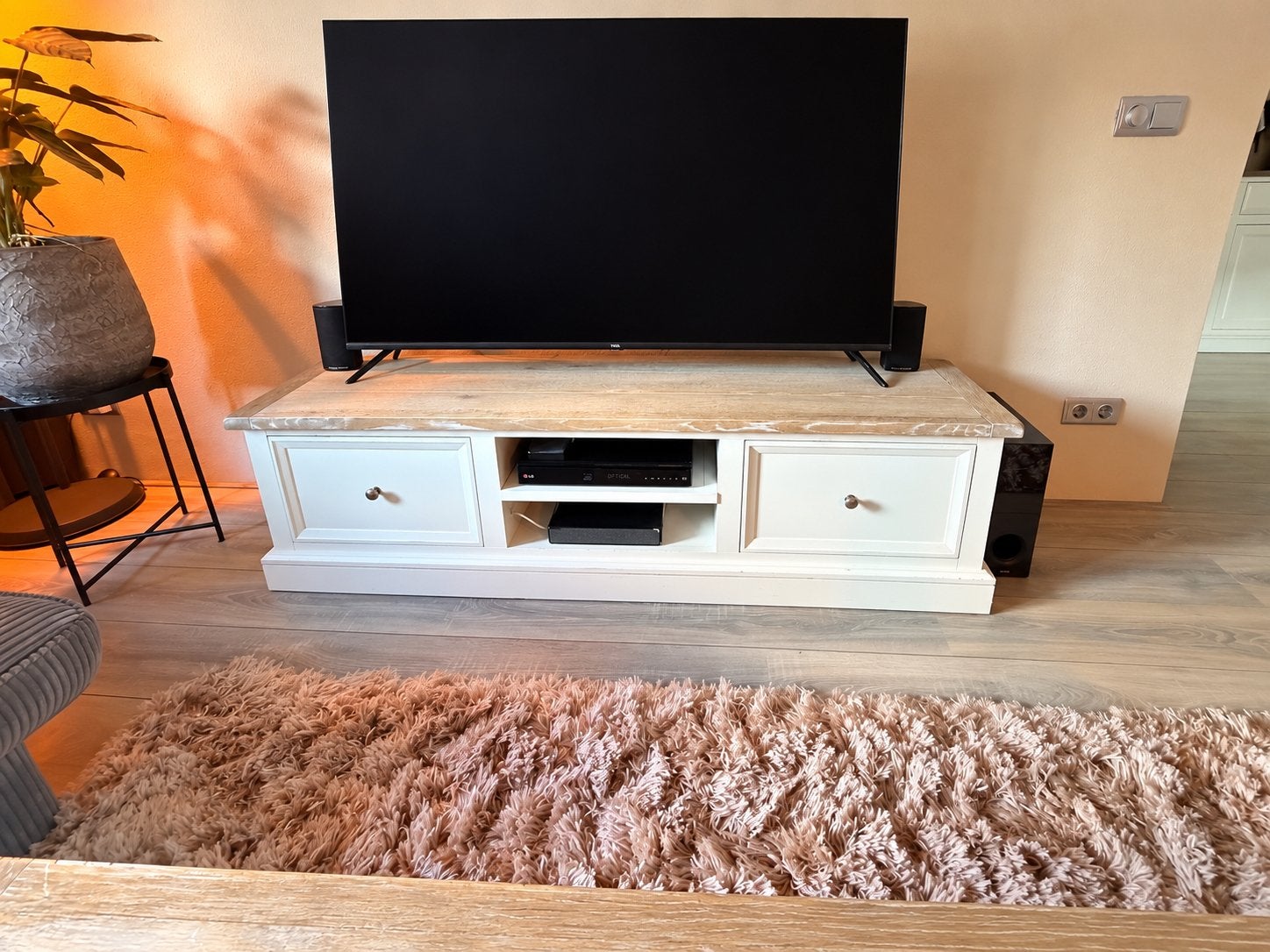 Tv meubel landelijk, Huis en Inrichting, Ophalen, 150 tot 200 cm, Minder dan 100 cm, 25 tot 50 cm