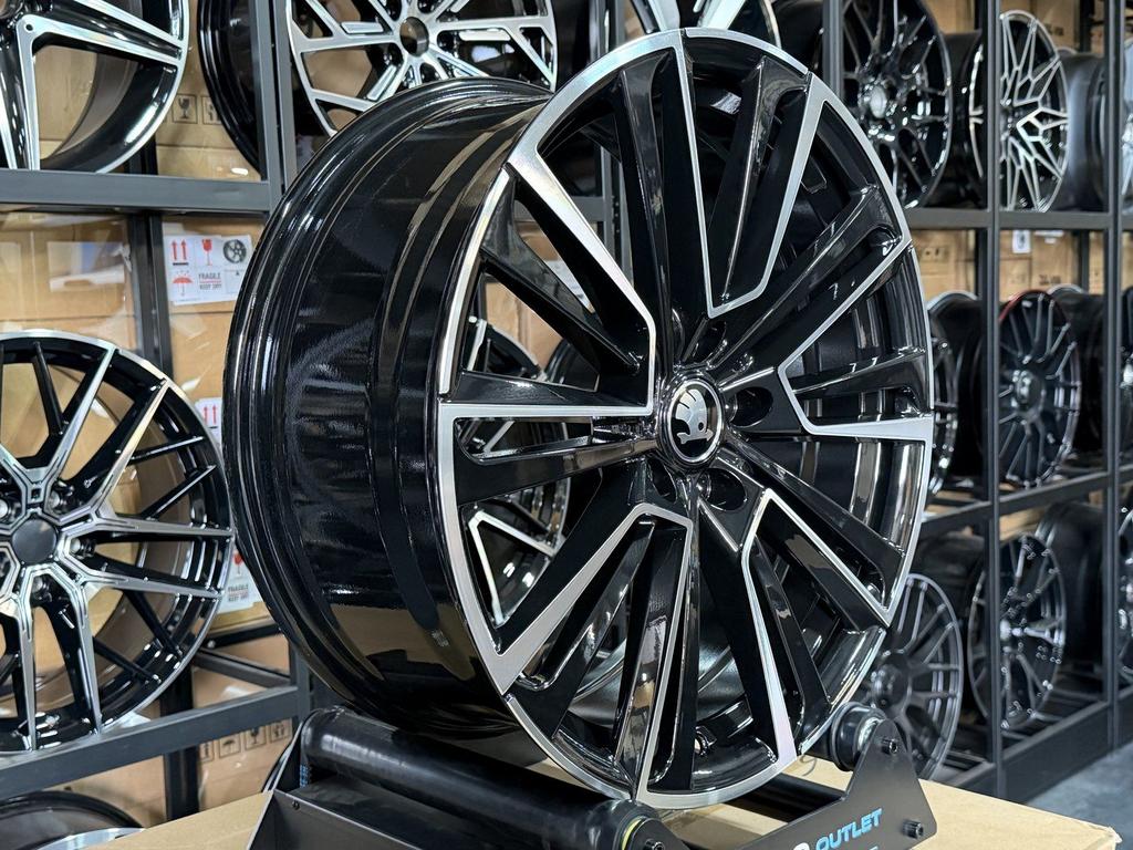 19" SKODA RS Look Sportvelgen SKODA OCTAVIA KODIAQ KAROQ VW, Ophalen of Verzenden, Nieuw, 19 inch, Velg(en)