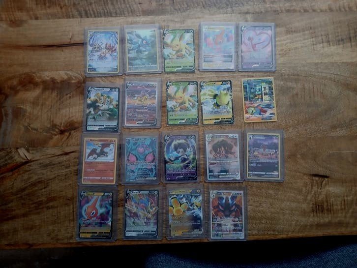 Pokémon kaarten collectie., Ophalen of Verzenden, Zo goed als nieuw, Losse kaart, Foil