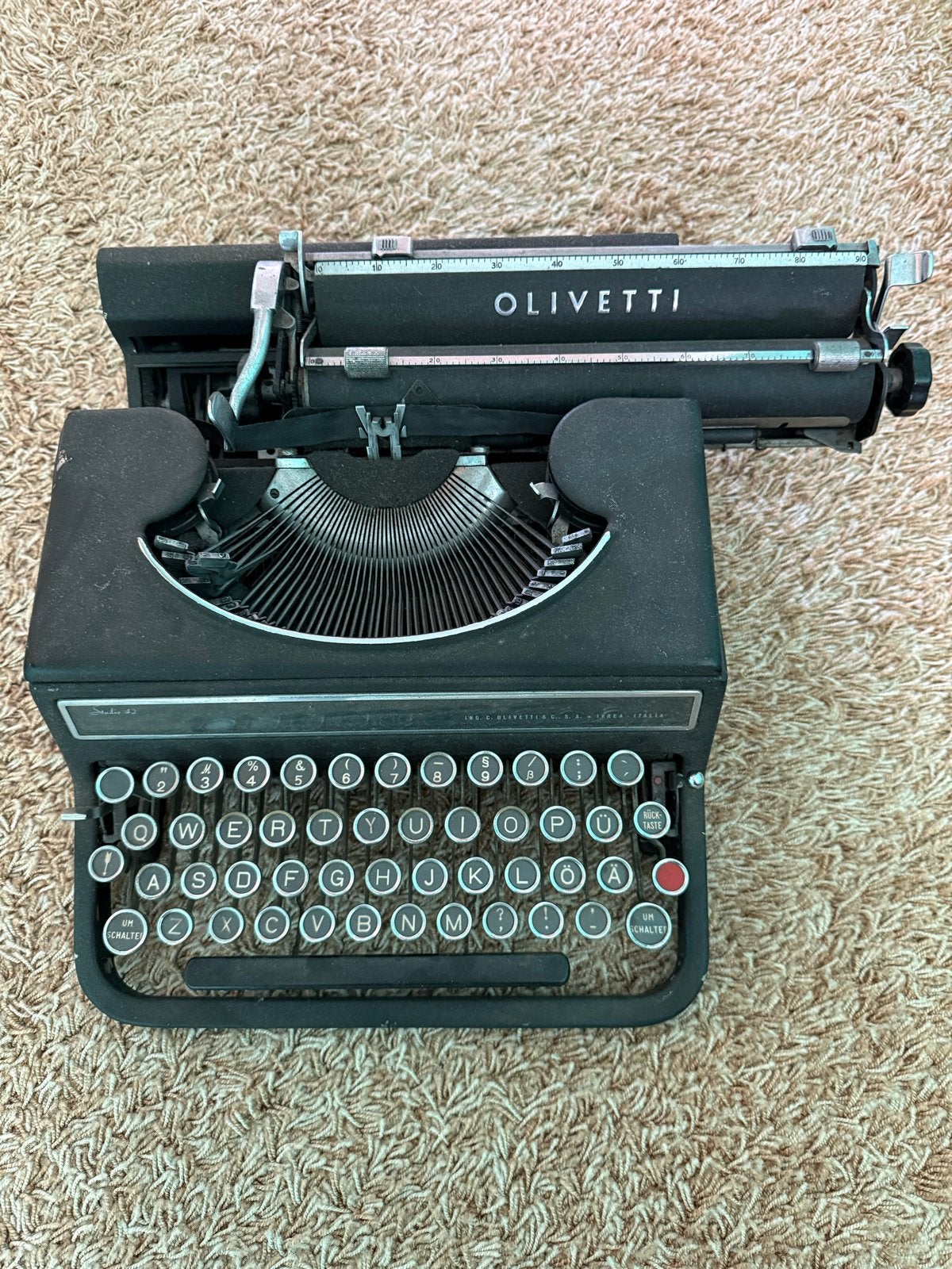 Klassieke Olivetti Studio 42 Typemachine, Diversen, Ophalen, Gebruikt