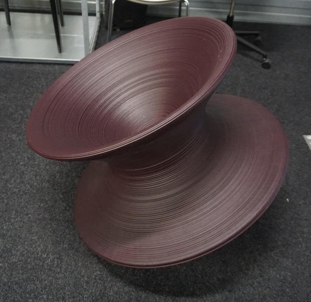 Magis Spun Design stoel | Donkerbruin | Tuinstoel, Kunststof, Gebruikt, -, Ophalen of Verzenden