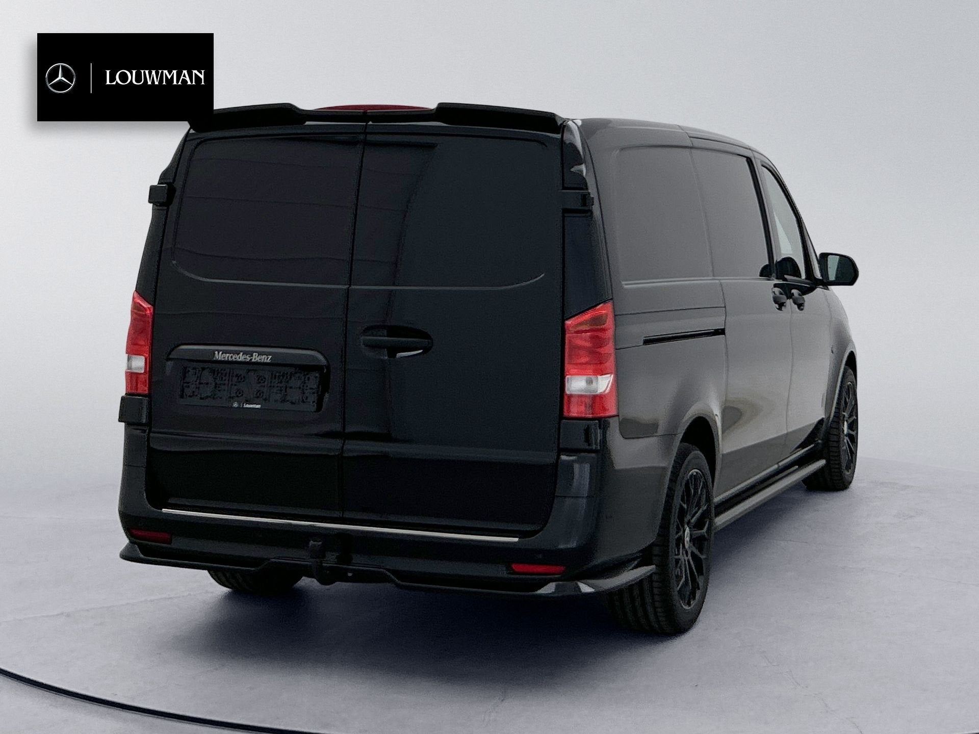Mercedes-Benz Vito 114CDI Automaat L2 SELECT | Tweezitsbijri, Automaat, 4 cilinders, Start-stop-systeem, Zwart