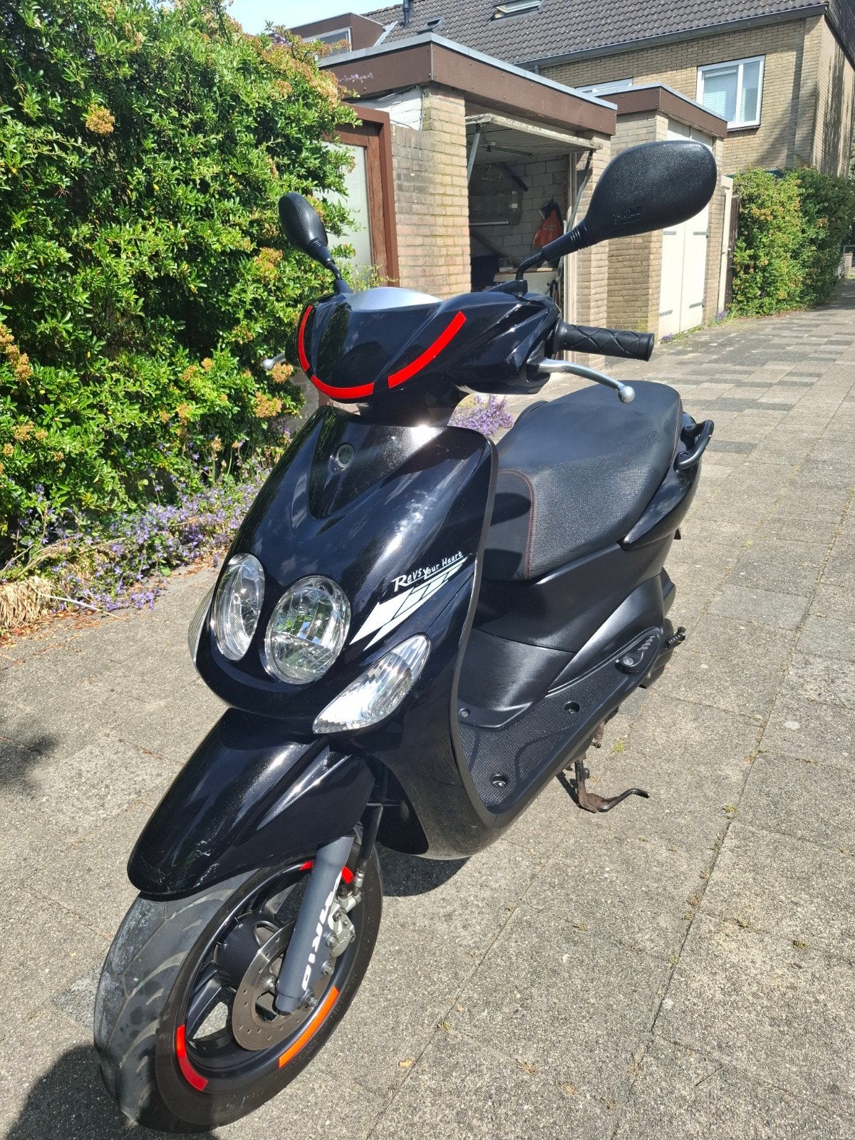 Yamaha Neo's Scooter -  4 tak  Zwart, Goed Onderhouden, Fietsen en Brommers, Scooters | Yamaha, Maximaal 45 km/u, Ophalen of Verzenden