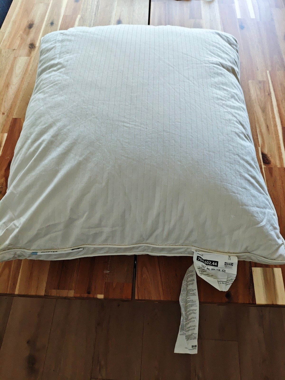IKEA BERGVEN Kussen, hoog, 60x70 cm, Eenpersoons, Wit, Ophalen of Verzenden, Zo goed als nieuw