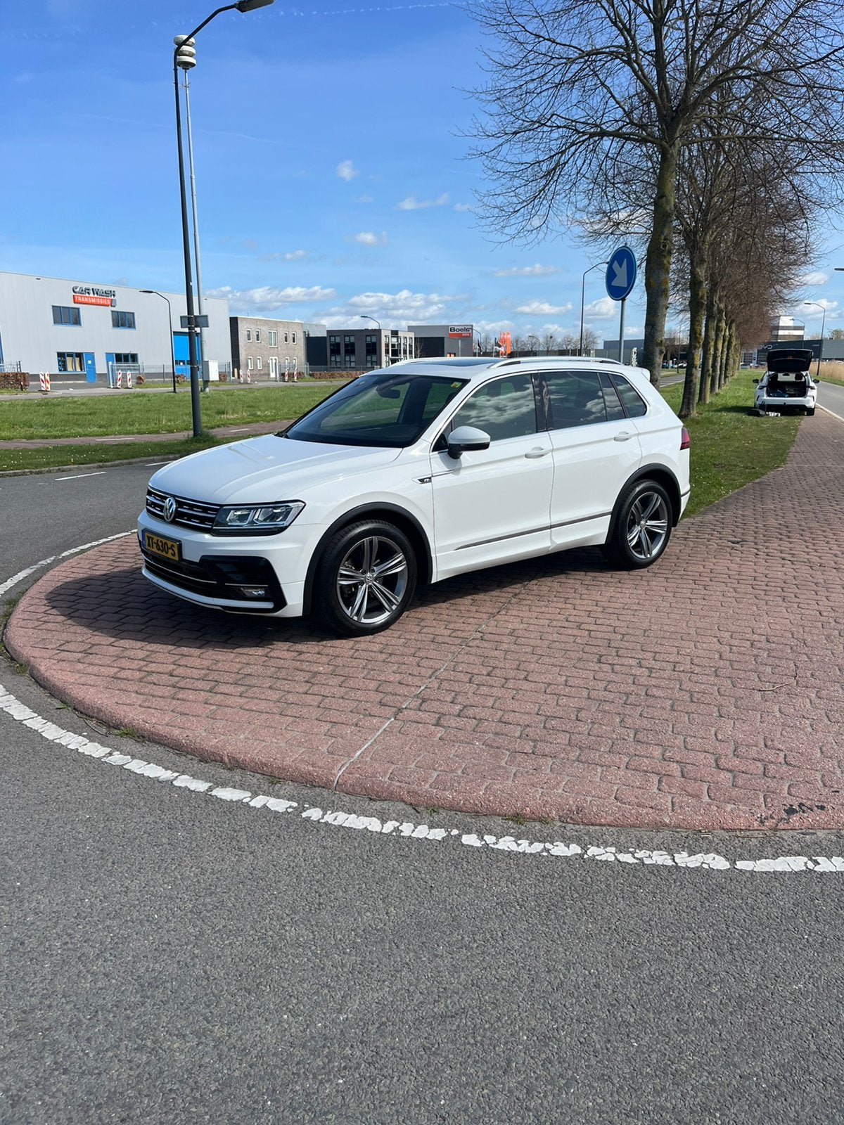 Volkswagen Tiguan 1.5 TSI ACT 150pk DSG 2019 Wit, Auto's, 1498 cc, 4 cilinders, Wit, Origineel Nederlands