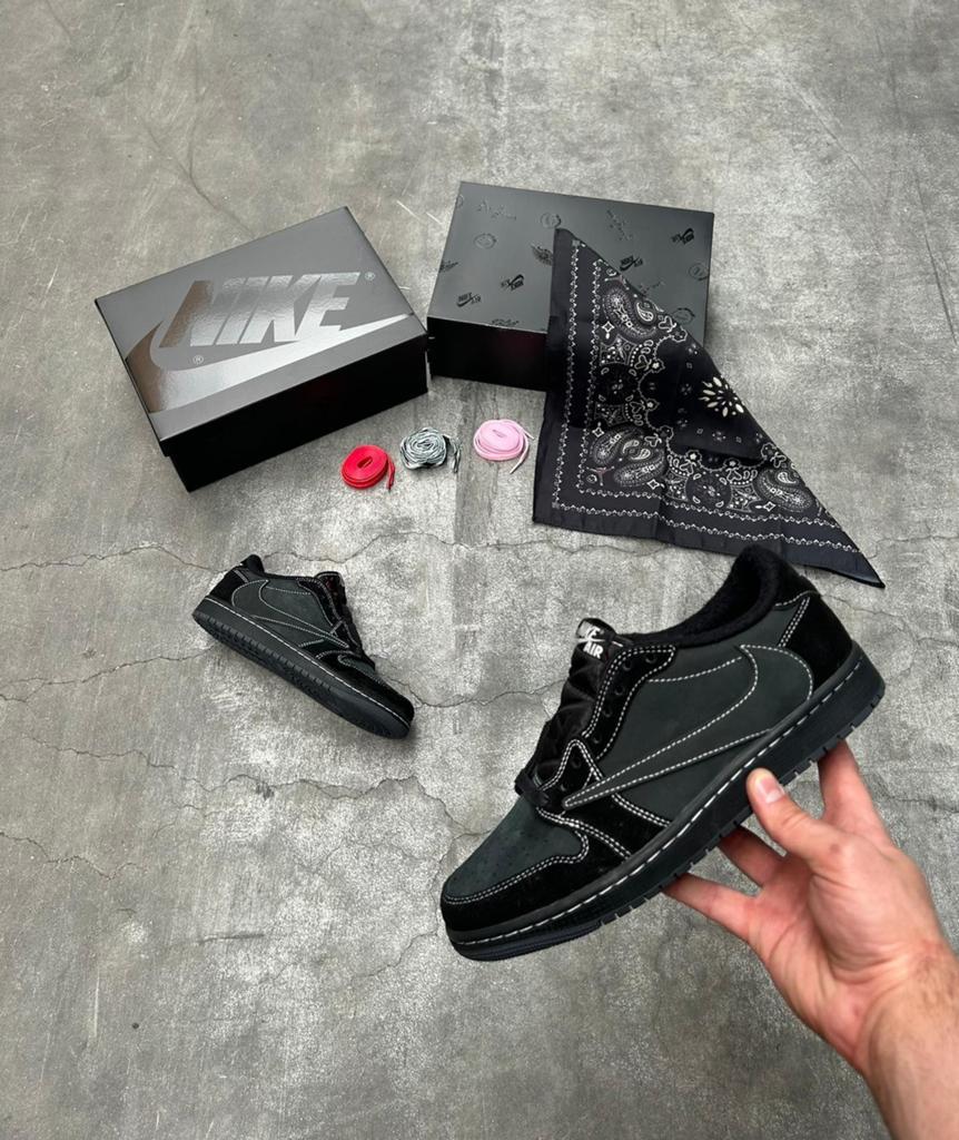 Nike Air Jordan 1 Low Travis Scott Black Phantom 40 En Hoger, Ophalen of Verzenden, Nieuw, Zwart