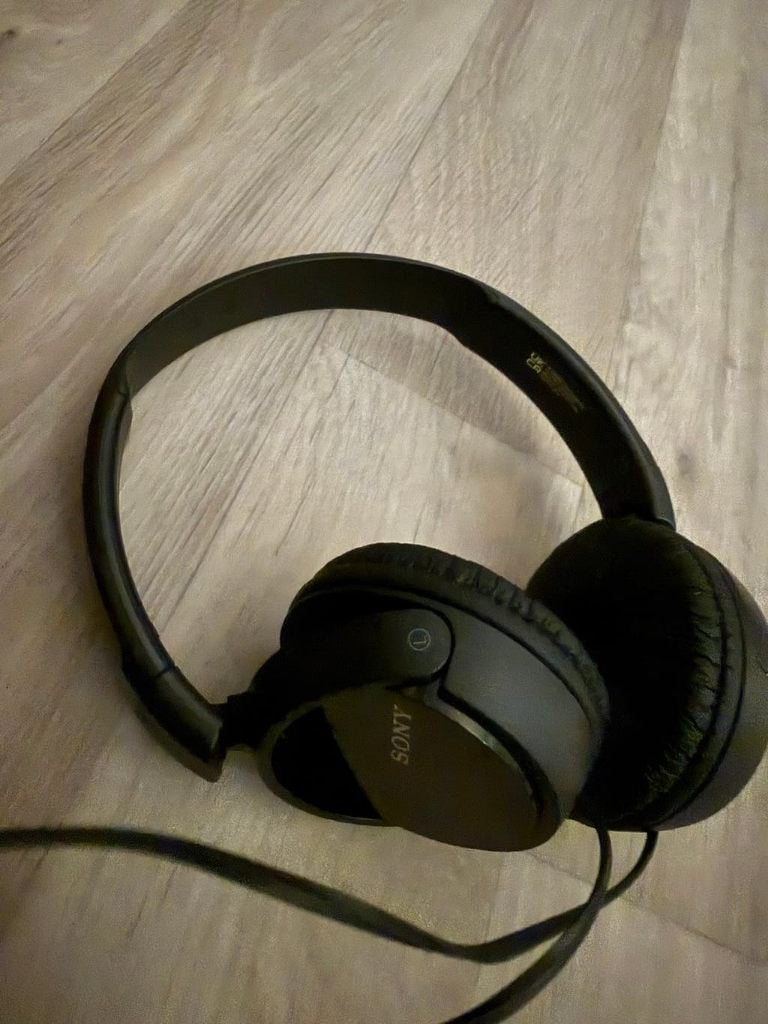 Sony bedrade on-ear koptelefoon zwart - opvouwbaar, 3,5 mm, Computers en Software, Ophalen of Verzenden, Gebruikt, Bedraad, On-ear