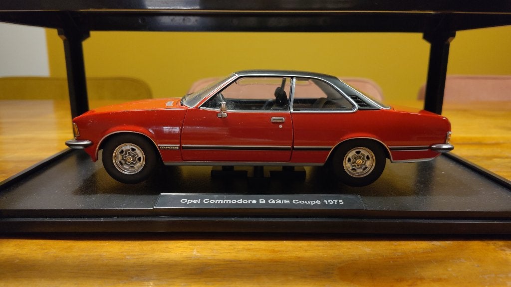 Opel Commodore B GS/E Coupé - 1975 - 1:18, Ophalen of Verzenden, Zo goed als nieuw, Auto, Overige merken