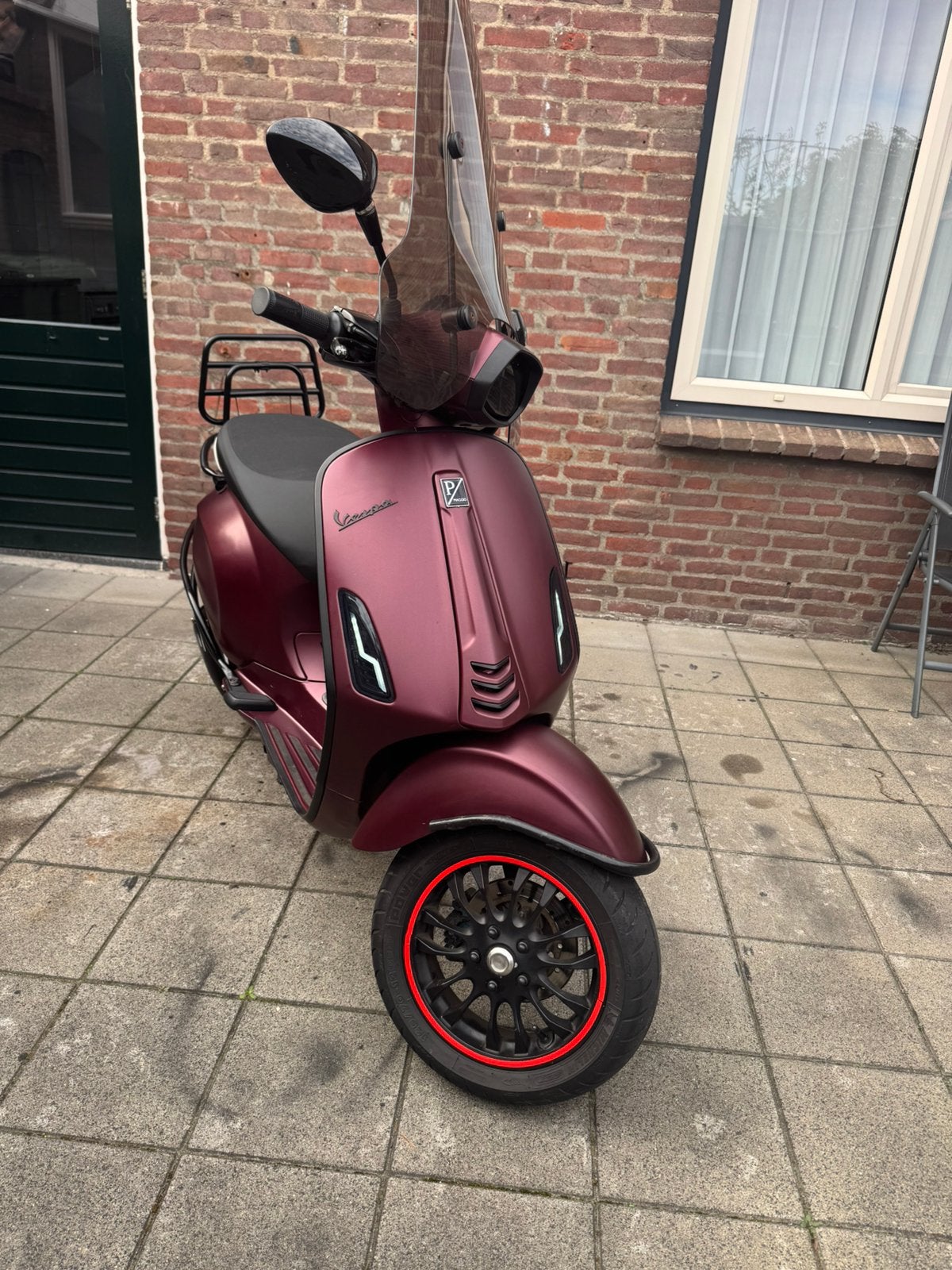 Vespa Sprint, Ophalen, Zo goed als nieuw, Benzine, Vespa