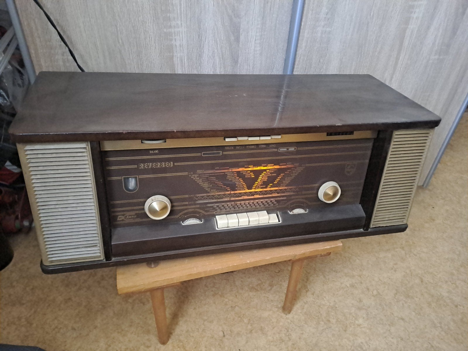 Vintage Philips buizenradio - werkend, Audio, Tv en Foto, Radio's, Ophalen, Gebruikt, Radio