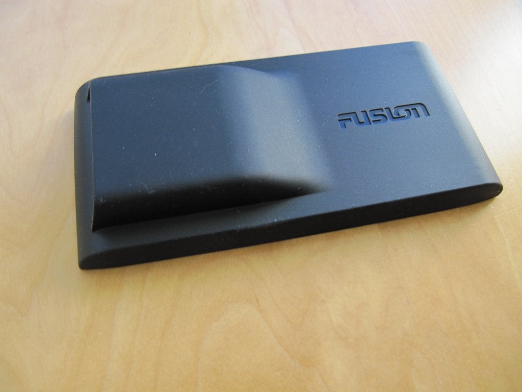 Beschermkap voor radio Fusion RA670, Ophalen, Nieuw