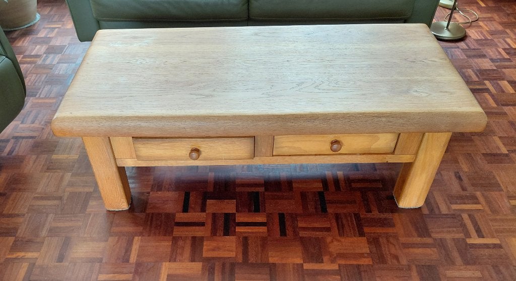 Te koop licht eiken salontafel met 2 laden, Ophalen, Gebruikt, 100 tot 150 cm, Eikenhout