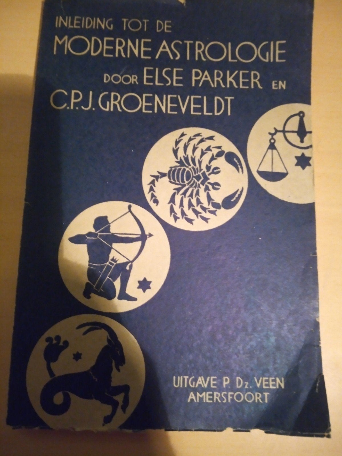Inleiding tot de Moderne Astrologie - Else Parker, Verzenden