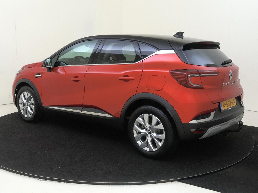 Renault Captur E-Tech Plug-in Hybrid 160 Intens | Automaat |, Auto's, Renault, Gebruikt, Leder en Stof, Bedrijf, Hybride Elektrisch/Benzine