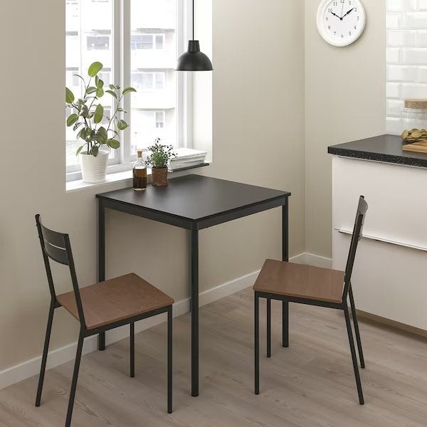 Set Van 4 IKEA Sandberg Eetkamerstoelen Zwart/Bruin, Huis en Inrichting, Verzenden, Zo goed als nieuw, Bruin