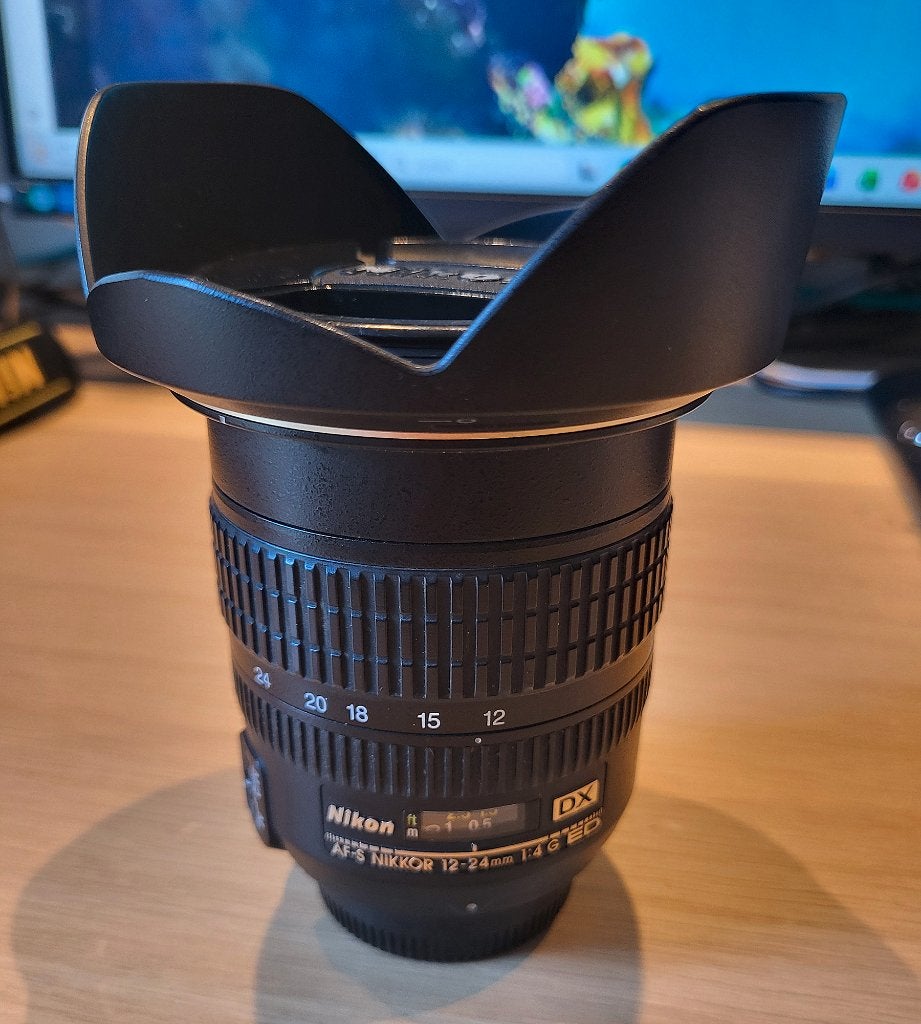 Nikon ultra groothoek lens  NIKKOR AF-S 12-24mm 1:4.0 G ED, Audio, Tv en Foto, Fotografie | Lenzen en Objectieven, Zo goed als nieuw