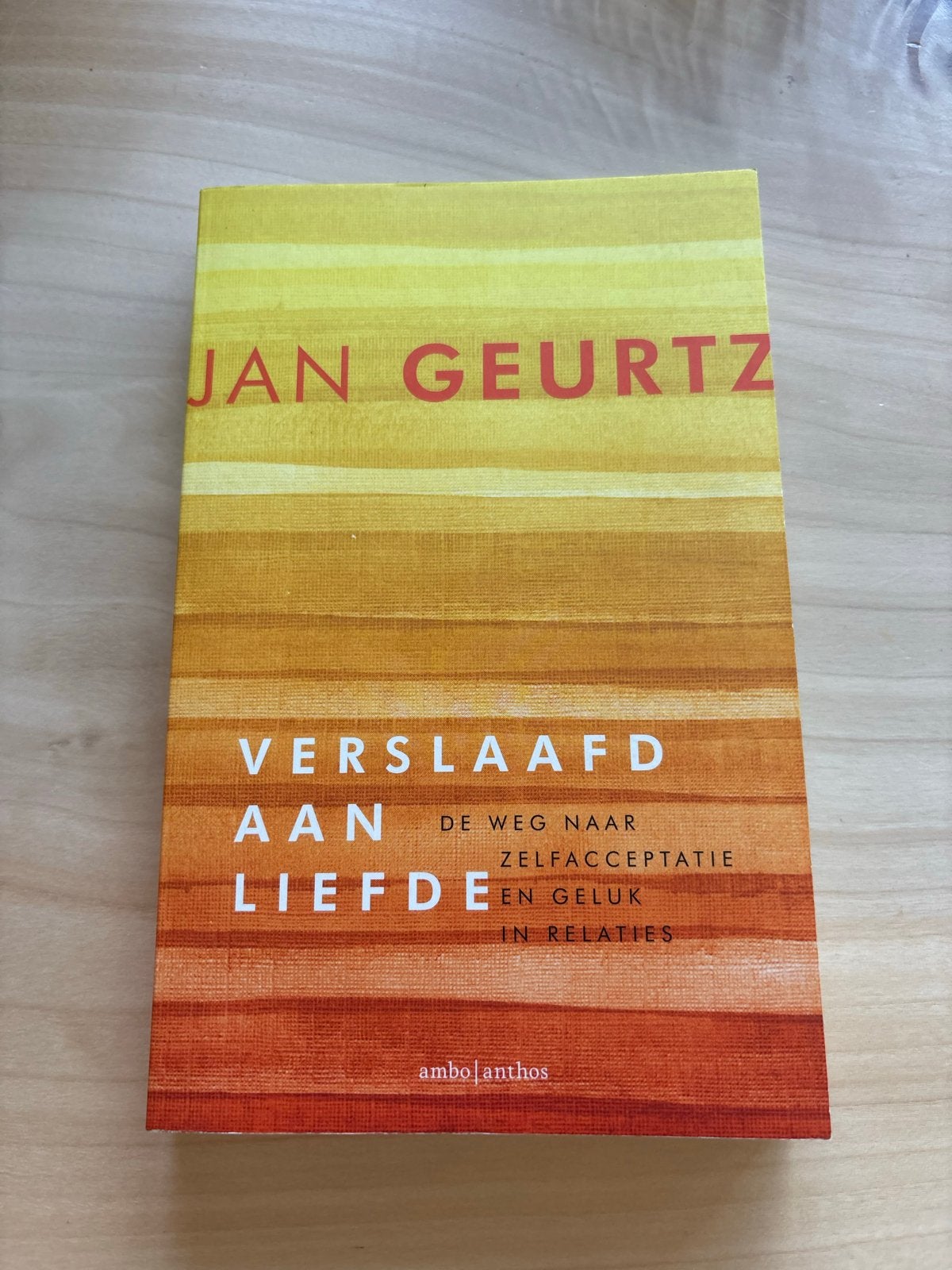 Verslaafd aan Liefde - Jan Geurtz (Zelfhulpboek), Ophalen of Verzenden, Zo goed als nieuw, Nederland
