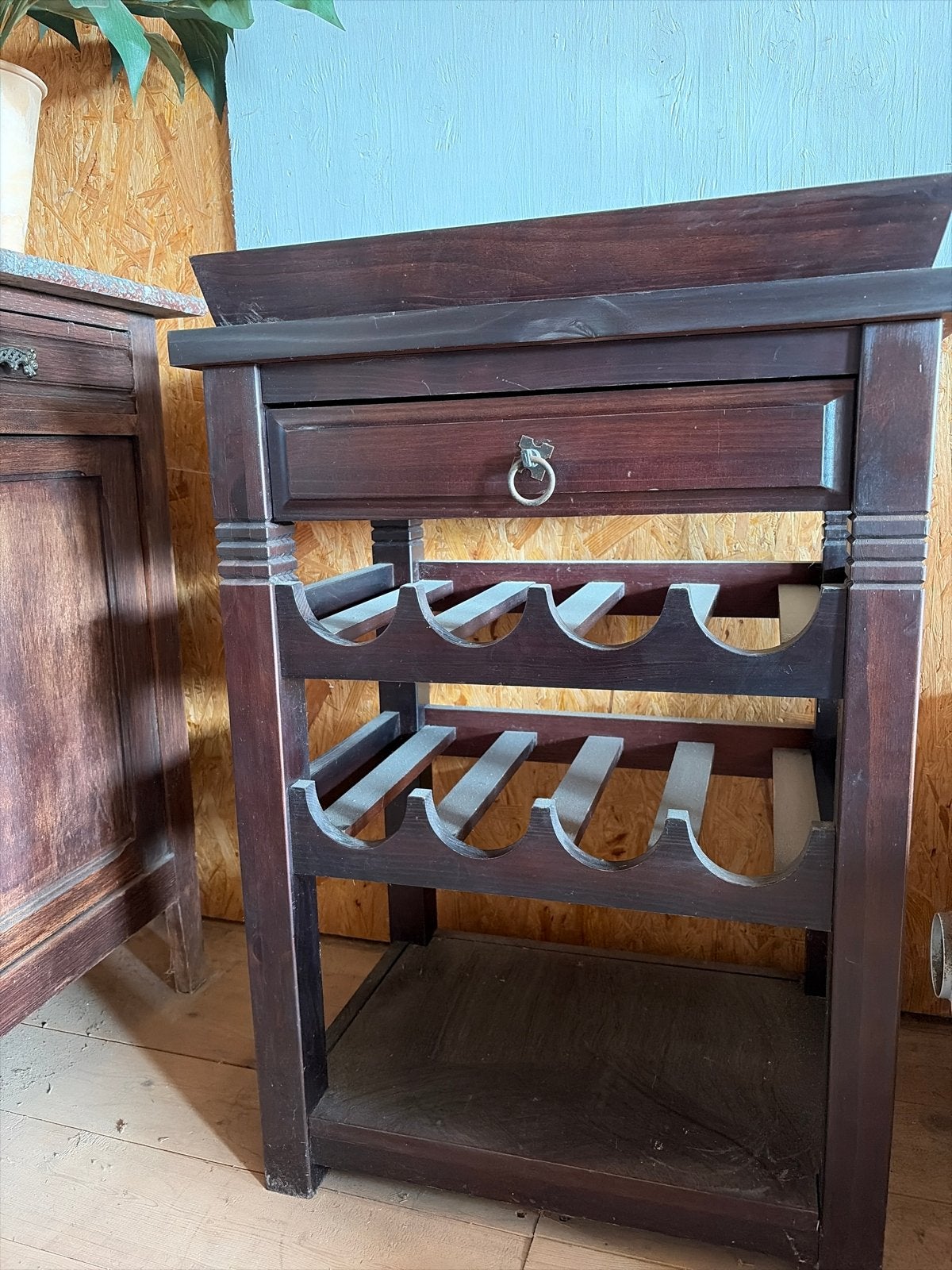 Houten wijnrek met lade en dienblad, Ophalen, Gebruikt, 5 tot 15 flessen, 75 – 100