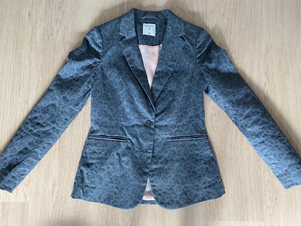 Sandwich blazer grijs met print maat 34 (xs), Ophalen of Verzenden, Zo goed als nieuw, Jasje, Maat 34 (XS) of kleiner
