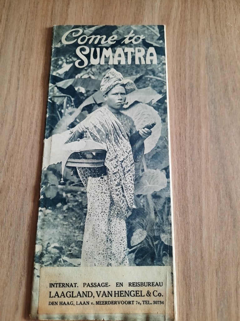 Reisbrochure sumatra 1925, Ophalen of Verzenden, Reisgids of -boek, Azië, Gelezen
