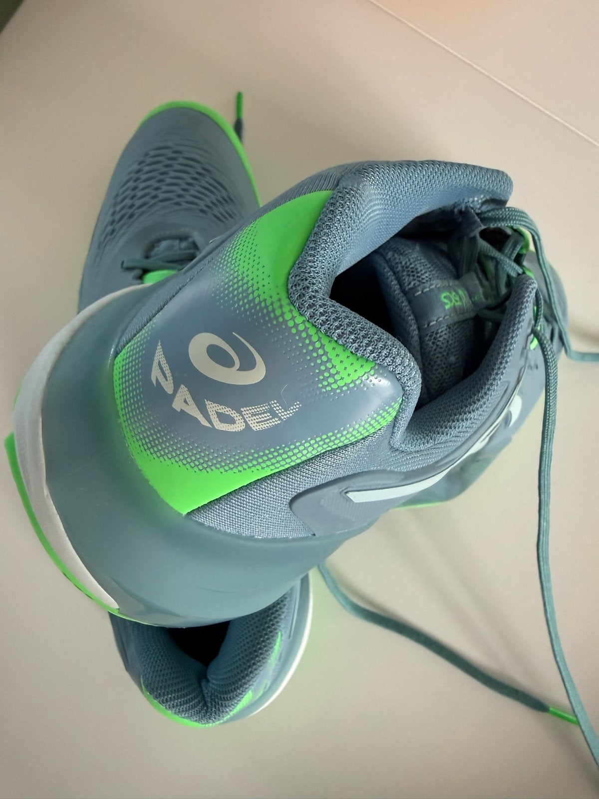 Asics Padel Schoenen - Zo goed als nieuw, Ophalen of Verzenden, Zo goed als nieuw, Padelschoenen
