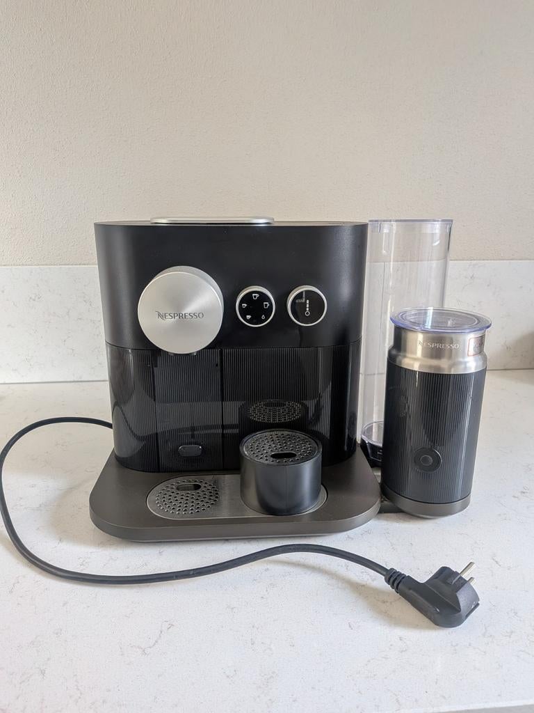 Nespresso Expert & Milk  - Koffiemachine, Ophalen, Gebruikt, Koffiemachine, 1 kopje